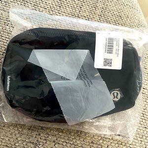 Lululemon everywhere belt bag/ fanny pack